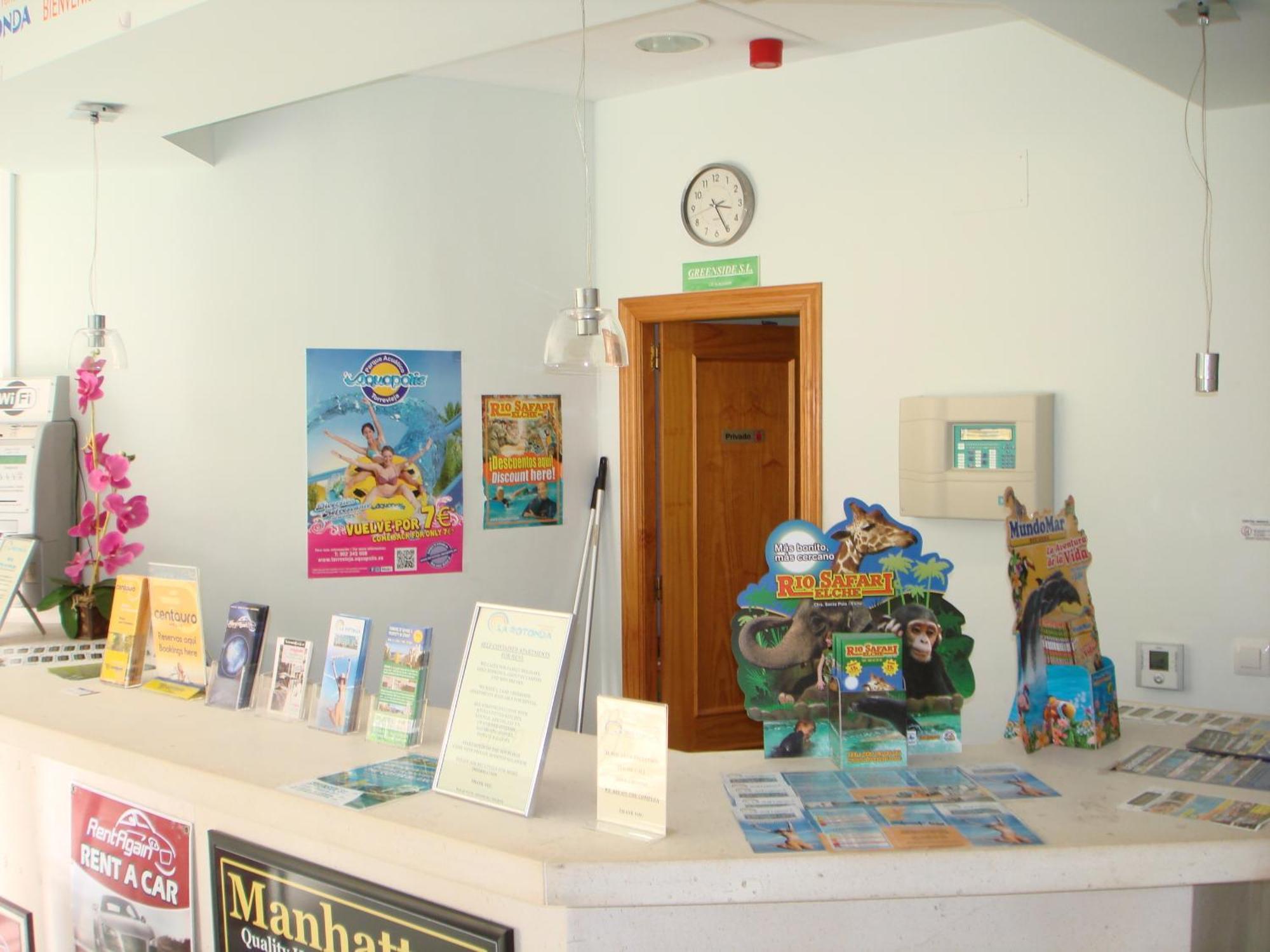 Reception La Rotonda Aparthotel Orihuela Exteriér fotografie